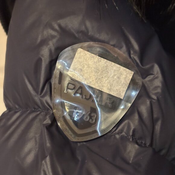 BRAND NEW WITH TAGS Pajar Womens Ares Faux Fur Trim Graphite Large Puffer Jacket - Picture 6 of 9